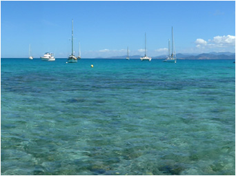 Holiday mooring at Ilot Maitre