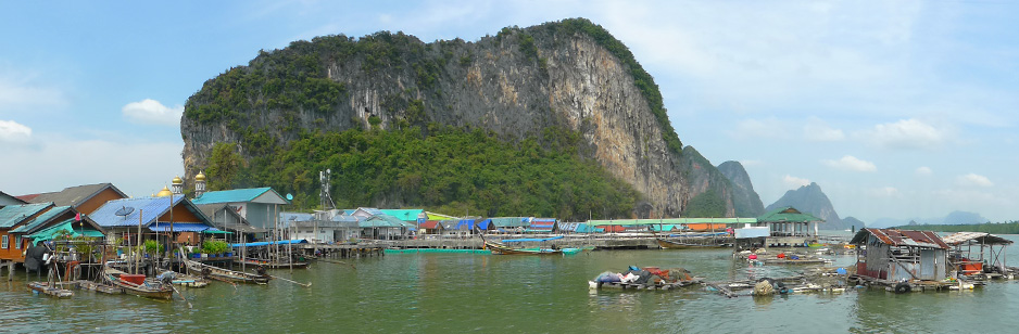 A lunch stop at Koh Pan Yi
