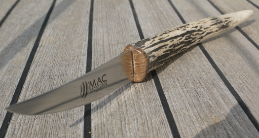 A fish filet knife for Arthur - our French neighbour who donated the antler