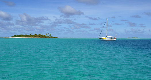 Anchored in southeast Tahanea