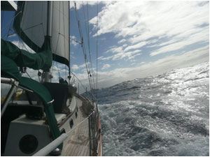 Sailing to Moorea